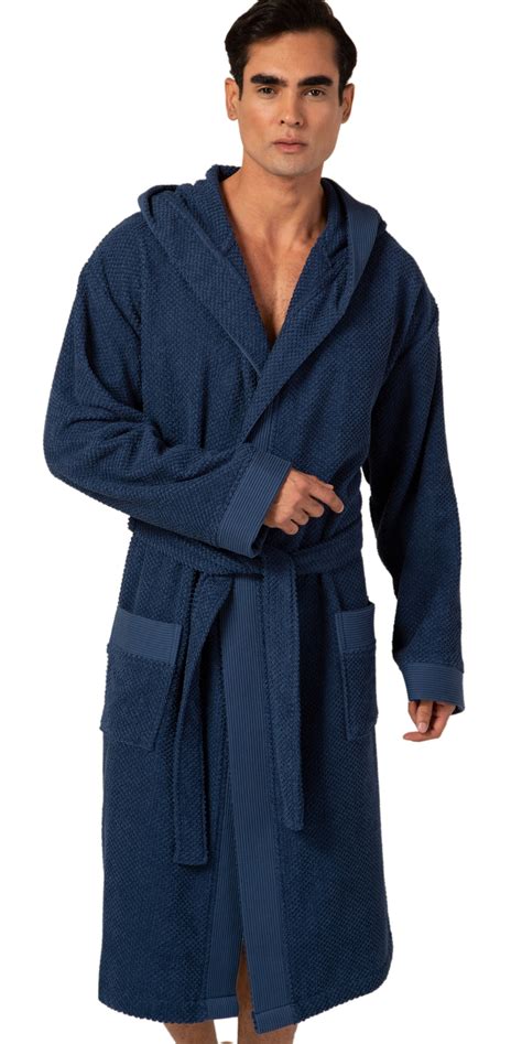 luxurious bath robes for men.